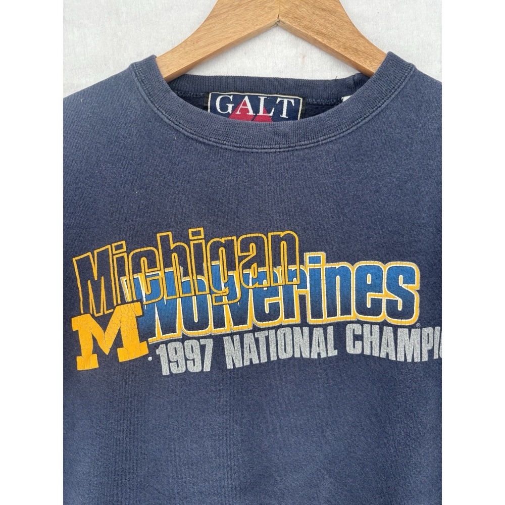 Vintage 97 Michigan Wolverines NCAA Champions Blue Crewneck Sweat Shirt L